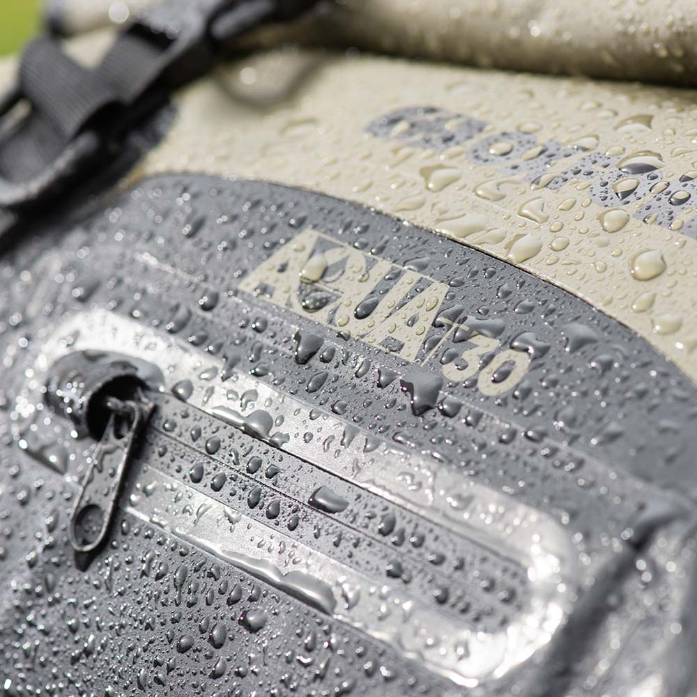 حقيبة Aqua T-30 رول - زيتي/أسود